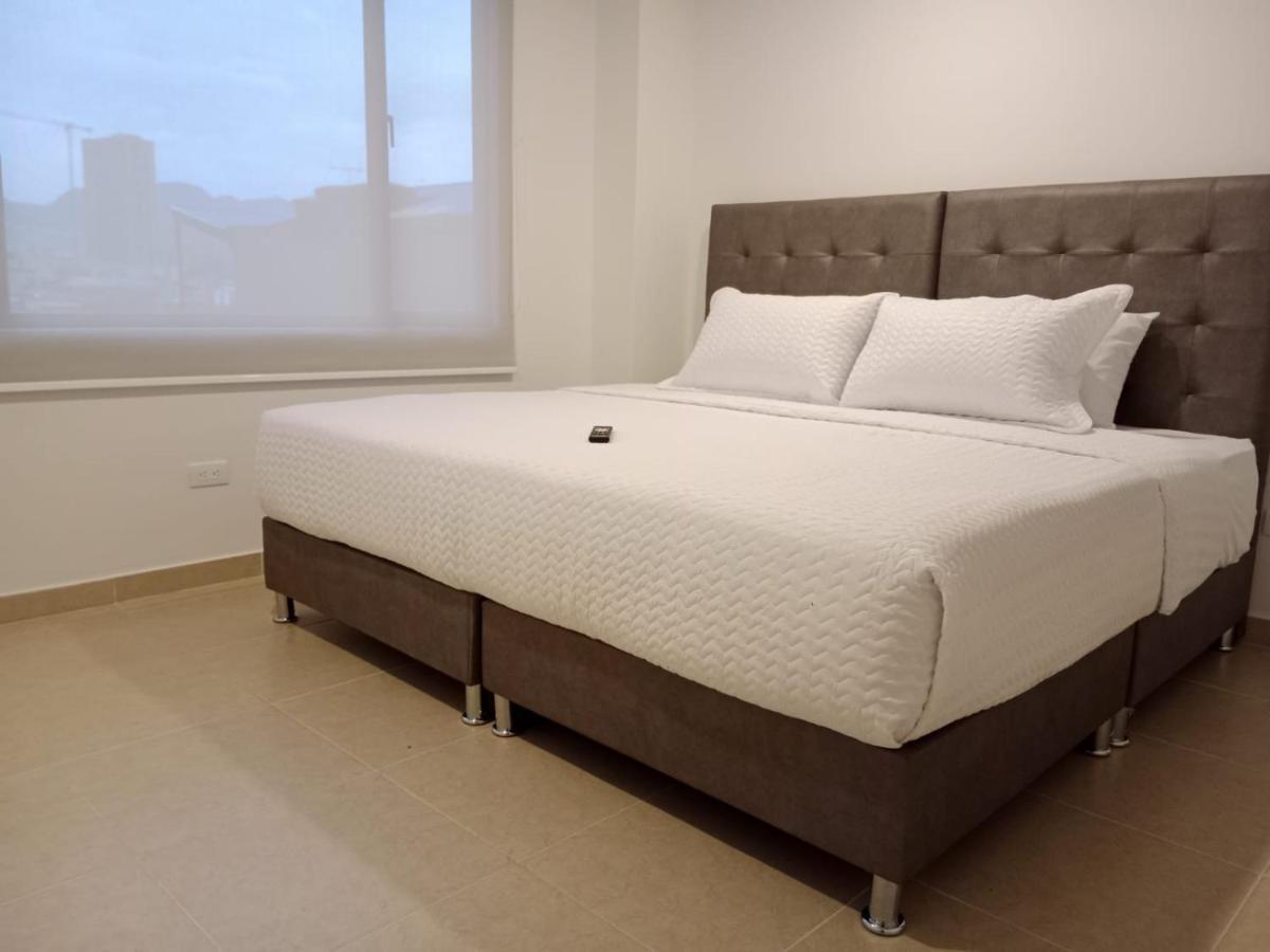 Aparta Suite Plaza Premium Bogota Luaran gambar